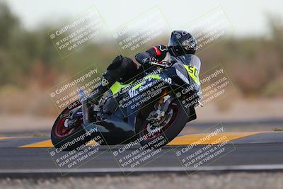 media/Sep-24-2022-CVMA (Sat) [[a45f954247]]/Race 14 Amateur Supersport Open/